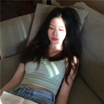 派遣女公关彩华